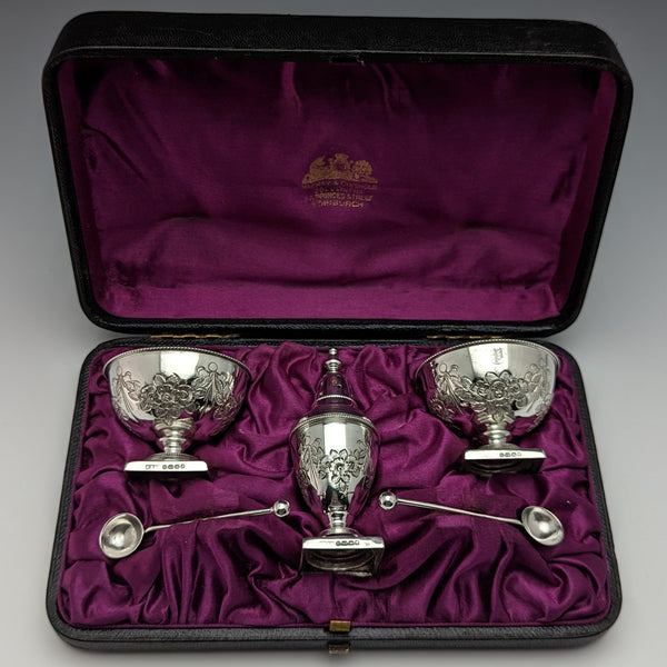 Around 1887 British Antique Pure Silver Crue (Seasoning Container) Set Boxed